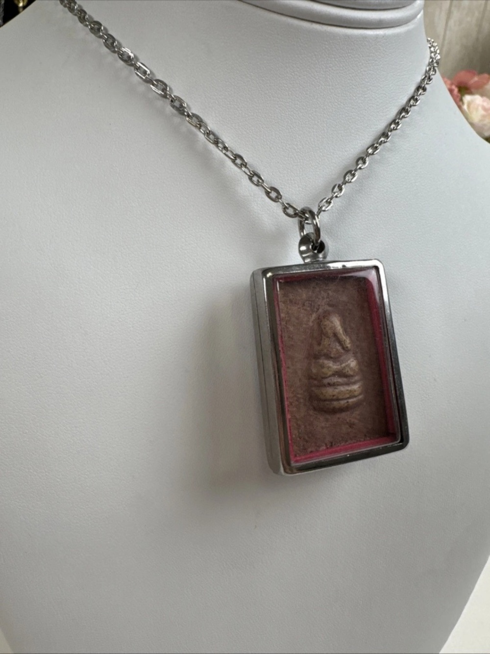 PHRA SOMDEJ BACK PIDTA LP PHU THAI RARE AMULET MIRACLE RICH WIN - Picture 2 of 4